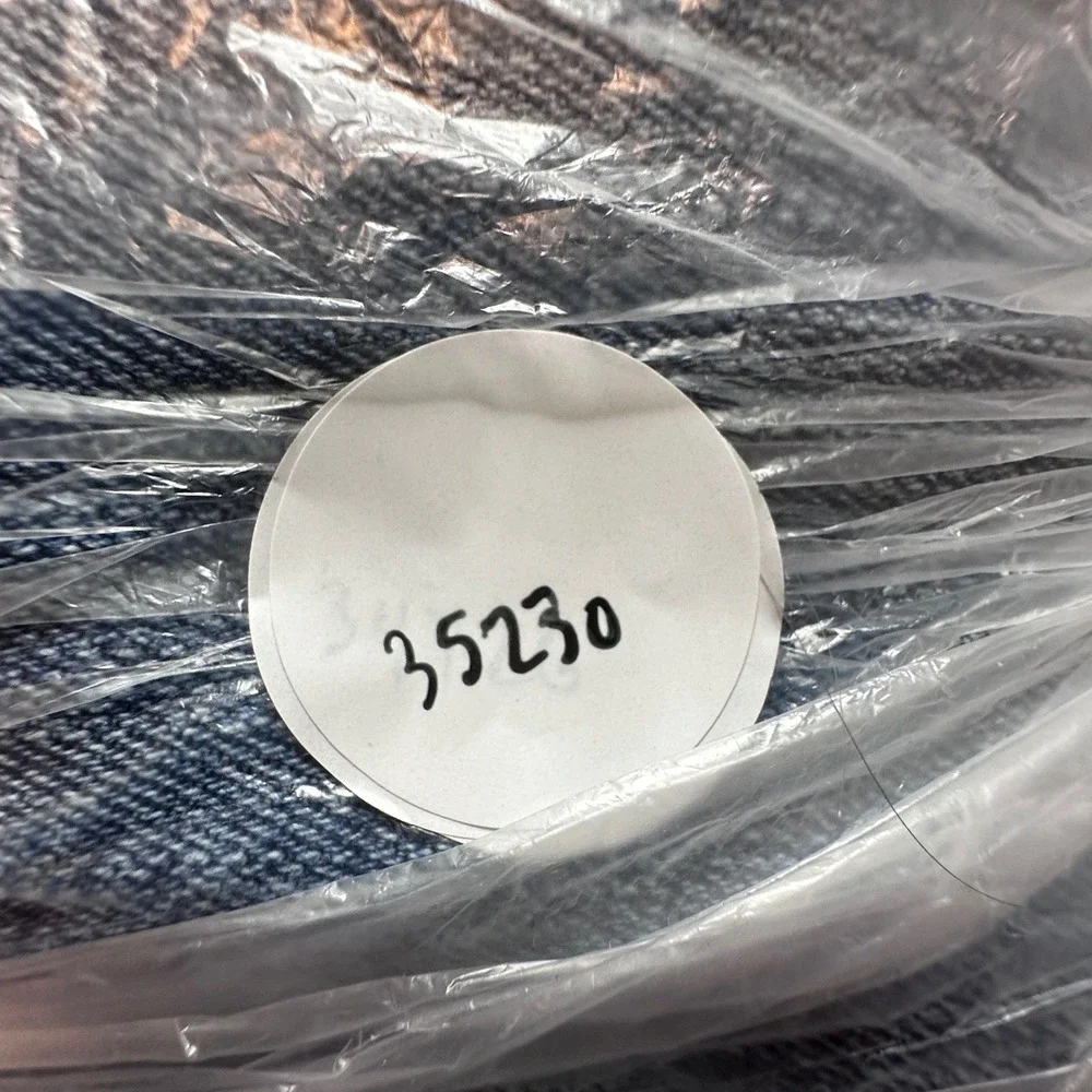 Levis classic levi